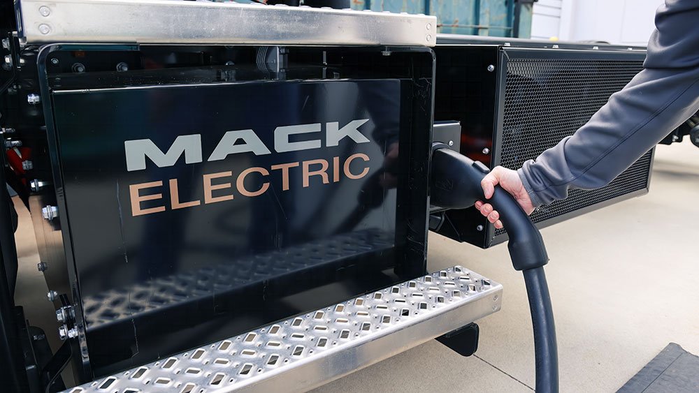 Mack MD Electric 2024