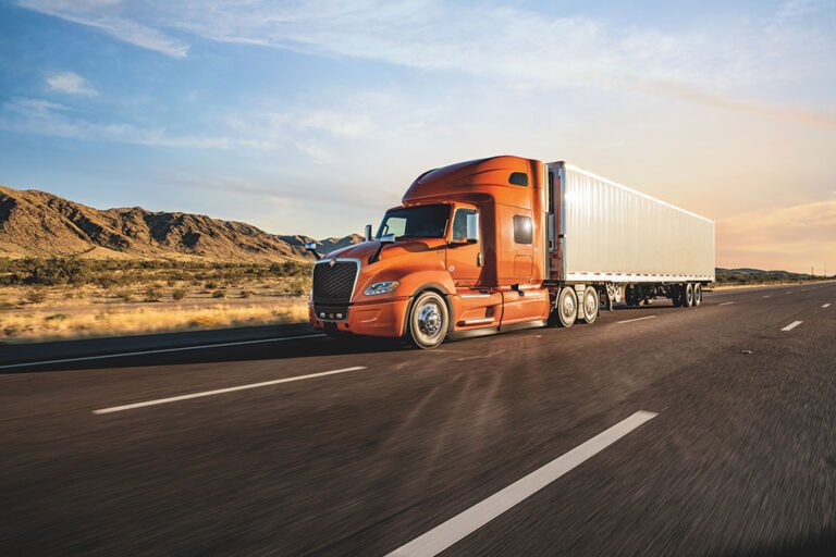 International LT Series 2023