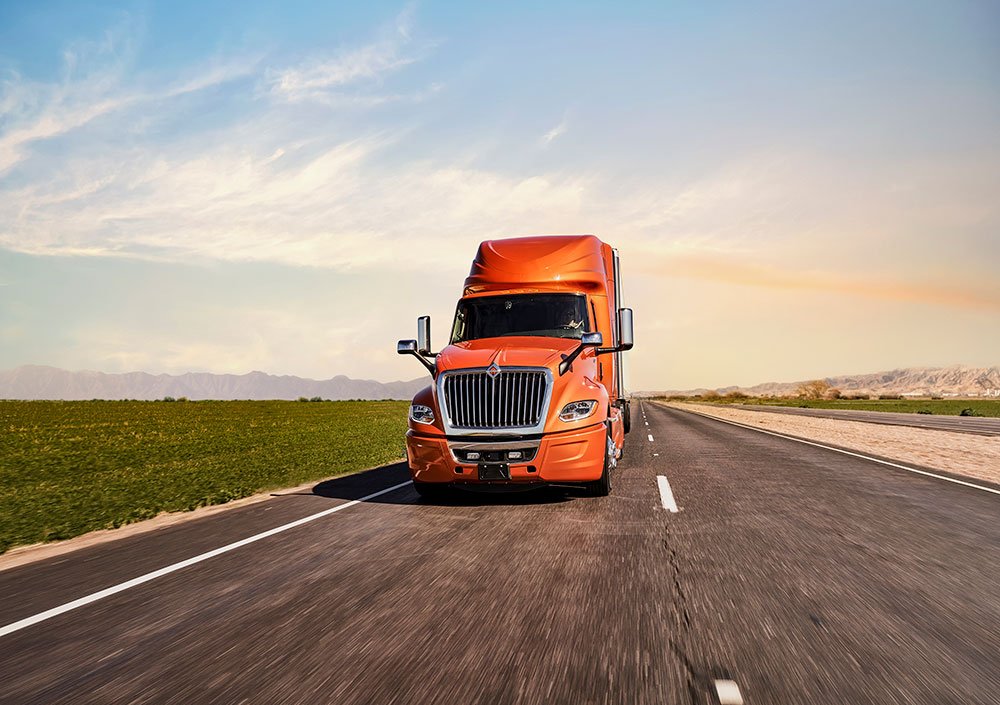 International LT Series 2023