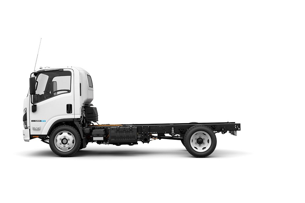 Isuzu N-Series NRR EV 2025