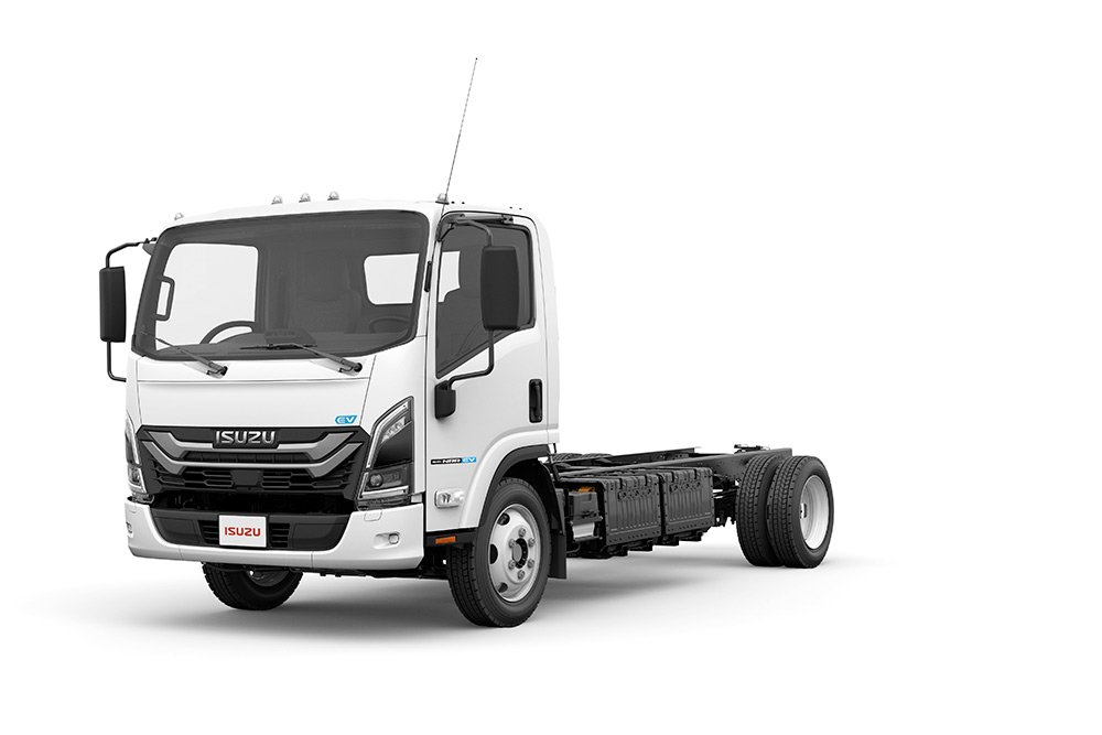 Isuzu N-Series NRR EV 2025