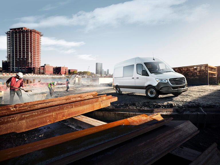 Mercedes-Benz Sprinter 2024