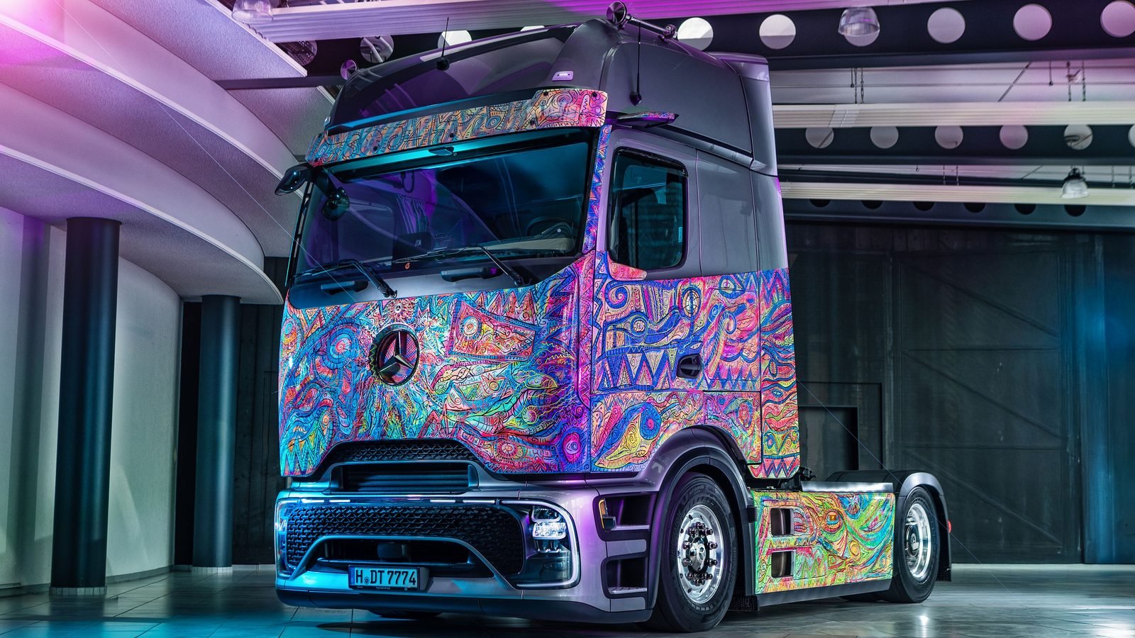 Mercedes-Benz Actros L ProCabin Art Edition: un lienzo sobre ruedas – Arte sobre una cabina de 40 toneladas